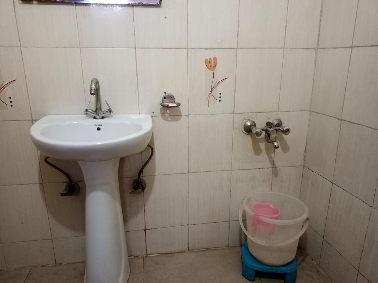 Airport Hotel Pariksheet Inn ニューデリー エクステリア 写真